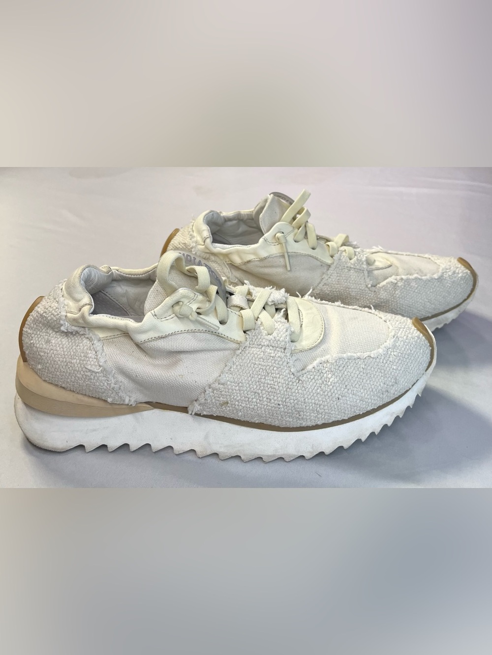 Andia Fora Ruffle Cream Sneakers Shoes 9.5/40